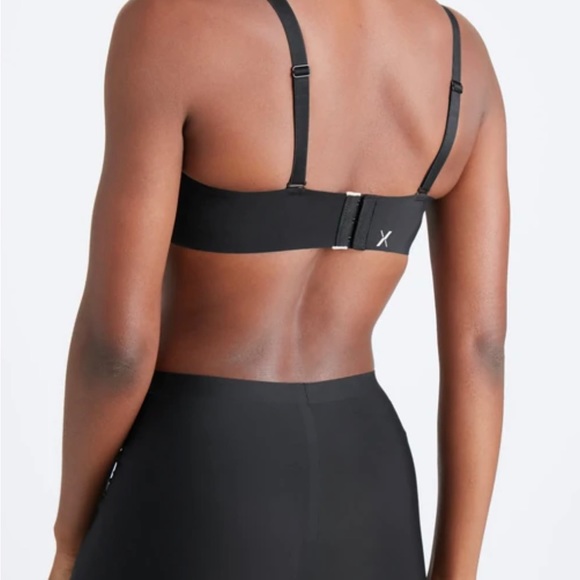 Knix Evolution Bra - Picture 6 of 6